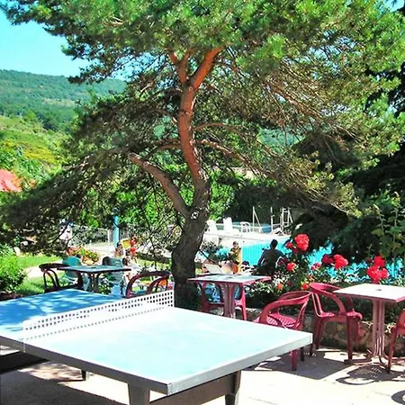 Campsite Cosy Avec Terrasse Pour 6 Personnes - Api-1-52-521 Darbres